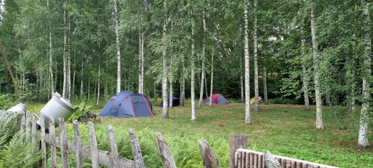 Отель Atsikivi Puhketalu Хяядемеесте Экстерьер фото